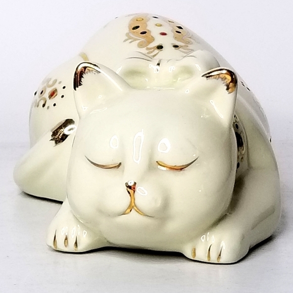 FORMALITIES BAUM BROS CUTE YELLOW BEADED FLORAL SLEEPING CAT / KITTEN FIGURINE - Picture 1 of 12